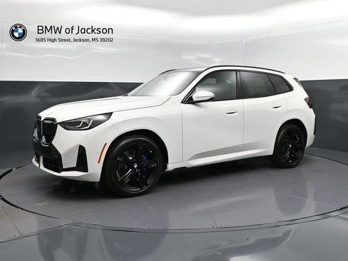 New 2026 BMW X3 xDrive30 w/ M Sport Package AWD/4WD image 3