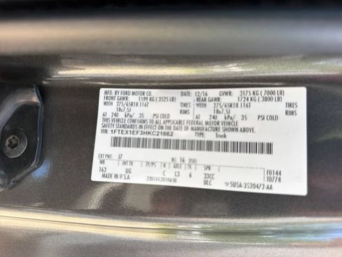 Used 2017 Ford F150 XLT w/ Equipment Group 302A Luxury AWD/4WD image 33