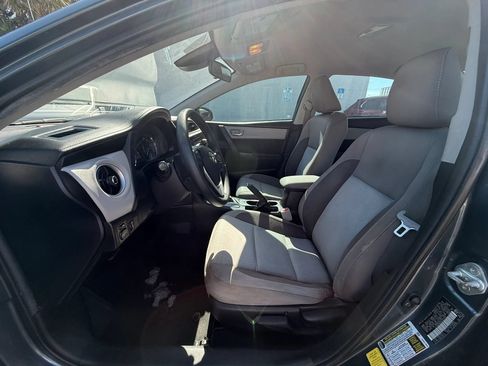 Used 2019 Toyota Corolla LE FWD image 9