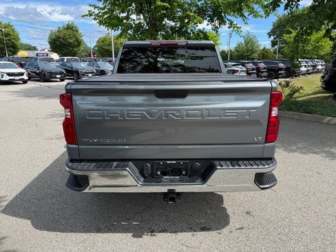 Used 2021 Chevrolet Silverado 1500 LT AWD/4WD image 4