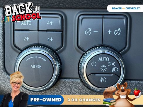Used 2024 GMC Yukon XL Denali AWD/4WD image 32