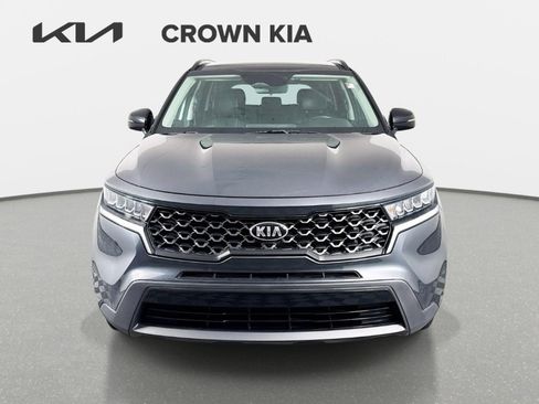 Certified 2021 Kia Sorento S w/ Panoramic Sunroof Package AWD/4WD image 2