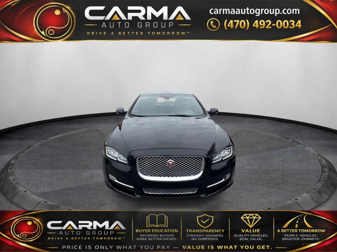 Used 2017 Jaguar XJ L Portfolio RWD image 8