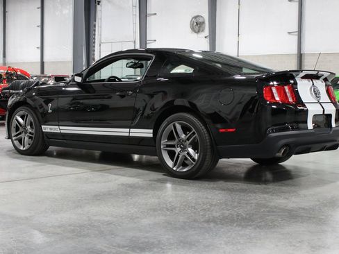 Used 2010 Ford Mustang Shelby GT500 image 22