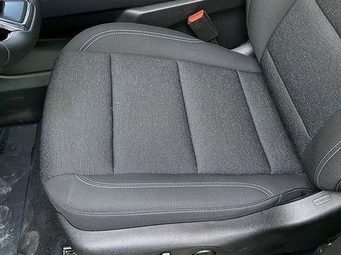 Used 2026 Chevrolet Traverse LT w/ Driver Confidence Package image 21