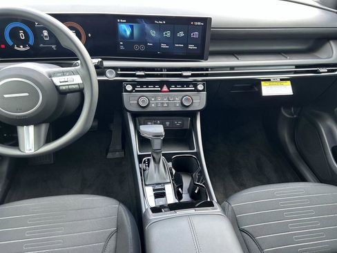 New 2026 Hyundai Santa Cruz SE FWD image 15