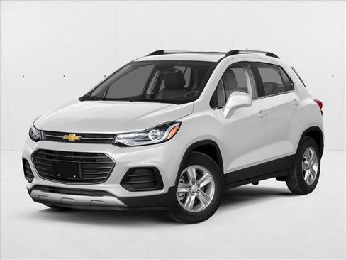 Used 2020 Chevrolet Trax LT w/ LPO, Protection Package FWD image 1