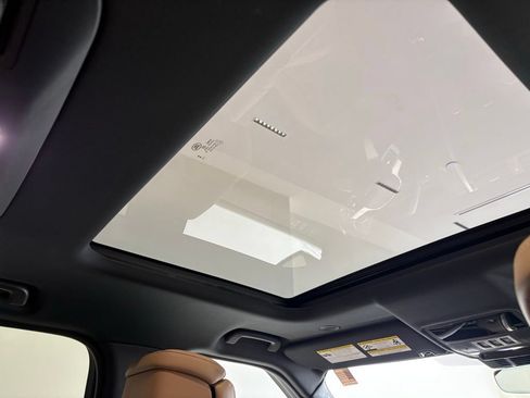 New 2026 Land Rover Discovery Dynamic SE AWD/4WD image 20