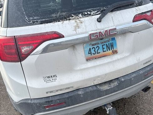 Used 2018 GMC Acadia SLT image 16