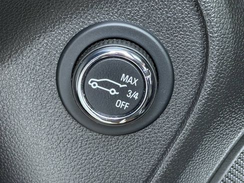 Used 2023 Buick Encore GX Essence w/ Advanced Technology Package AWD/4WD image 29