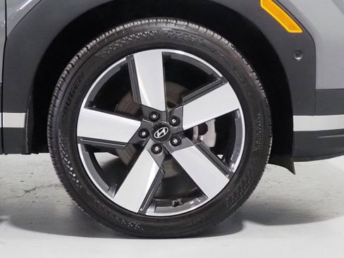 Used 2025 Hyundai Santa Fe Limited image 57