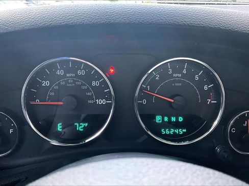 Used 2016 Jeep Wrangler Unlimited Sport w/ Quick Order Package 24S AWD/4WD image 25