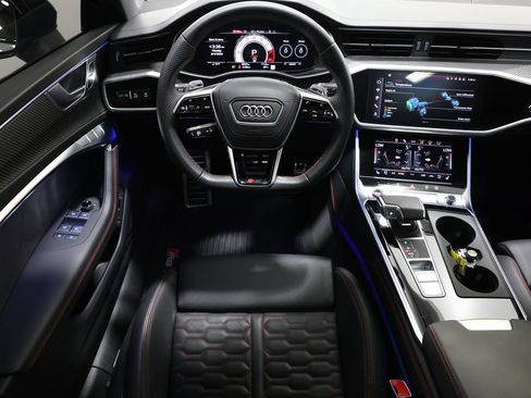 Used 2025 Audi RS 7 Performance w/ Black Optic Package AWD/4WD image 16