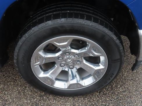 Used 2019 RAM 1500 Big Horn image 12