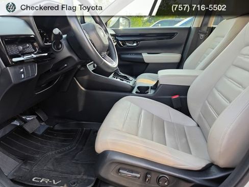 Used 2024 Honda CR-V EX-L image 8