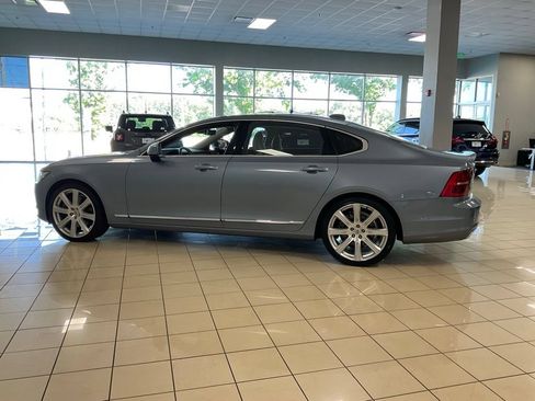 Used 2018 Volvo S90 T6 Inscription w/ Convenience Package AWD/4WD image 4