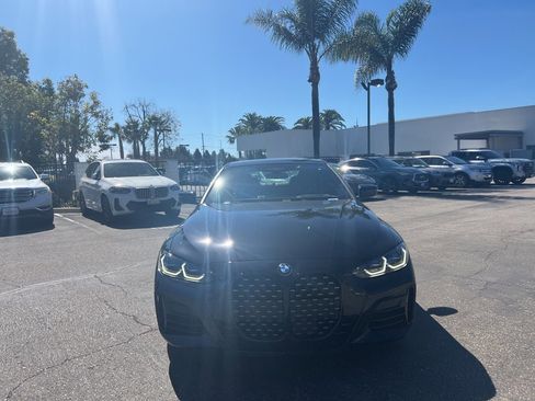 Certified 2024 BMW M440i Coupe image 2