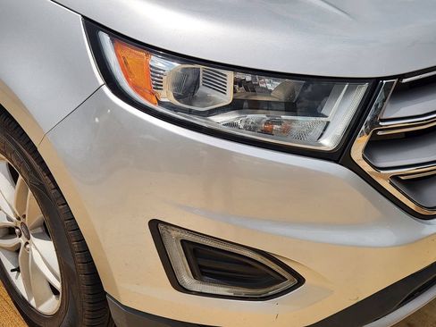 Used 2016 Ford Edge SEL AWD/4WD image 10