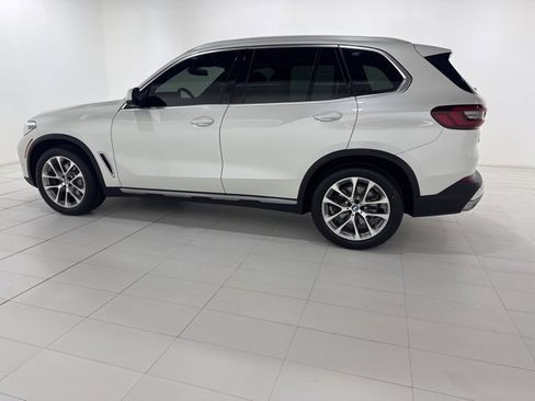 Certified 2023 BMW X5 xDrive40i w/ Premium Package image 2