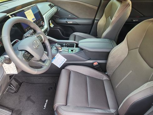 New 2026 Lexus TX 350 AWD image 8