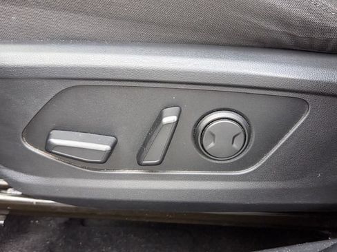 Used 2023 Hyundai Tucson SEL FWD image 11