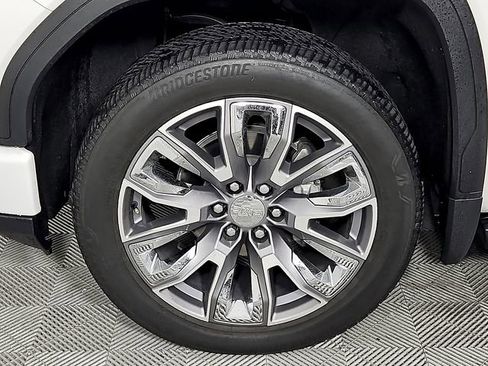 Used 2024 GMC Sierra 1500 Denali image 8