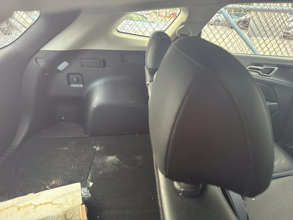 Used 2023 Kia Sportage EX FWD image 24