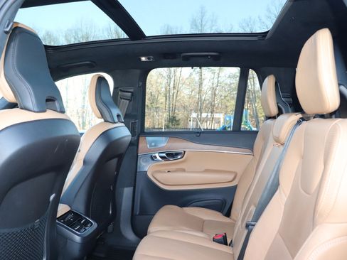 Used 2019 Volvo XC90 T6 Inscription w/ Luxury Package image 20