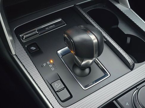 Used 2024 MAZDA CX-90 Plug-In Hybrid w/ Premium Pkg image 34