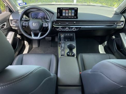 Used 2024 Honda Civic Touring image 10