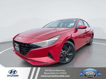 Used 2022 Hyundai Elantra SEL w/ Convenience Package