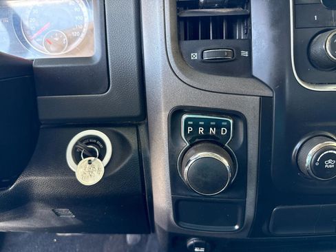 Used 2020 RAM 1500 Tradesman w/ Chrome Plus Package RWD image 10