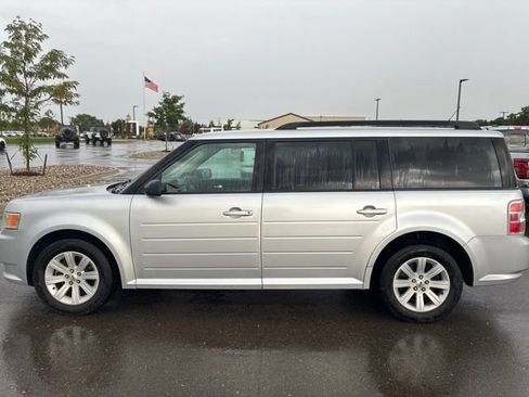 Used 2011 Ford Flex SE w/ Trailer Tow Pkg Class III FWD image 3
