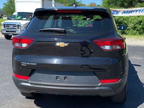Used 2021 Chevrolet TrailBlazer LS AWD/4WD image 7