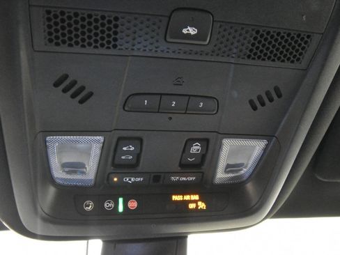 Used 2023 Cadillac XT6 Premium Luxury image 25