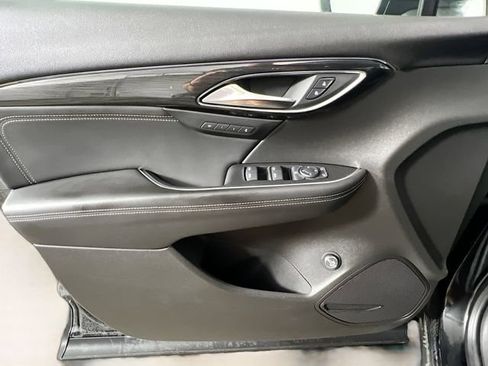 Used 2021 Buick Envision Essence AWD/4WD image 30