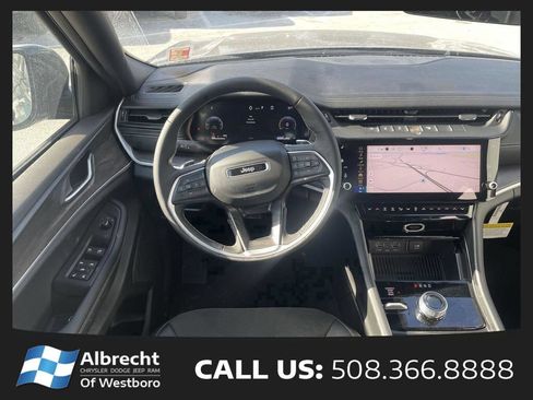 New 2026 Jeep Grand Cherokee Altitude AWD/4WD image 19