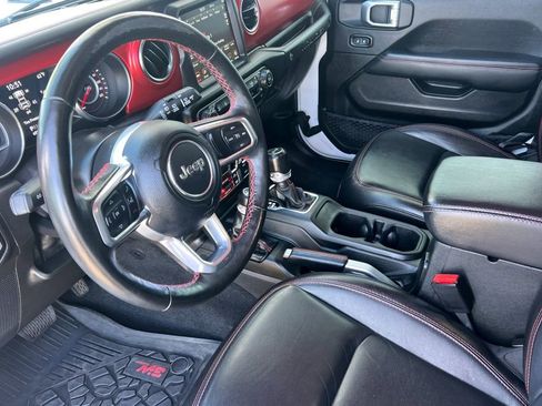 Used 2021 Jeep Wrangler Unlimited Rubicon w/ Xtreme Recon 35" Tire Package image 12