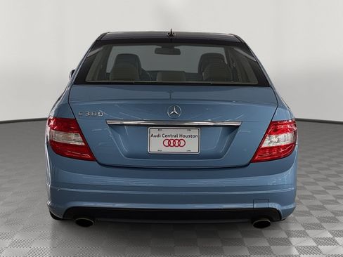 Used 2011 Mercedes-Benz C 300 Sedan image 10