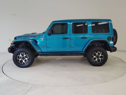 Used 2019 Jeep Wrangler Unlimited Rubicon image 2