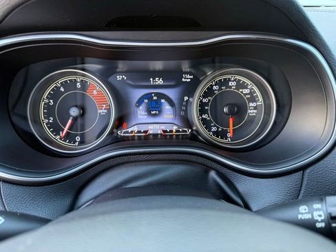 Used 2019 Jeep Cherokee High Altitude image 16