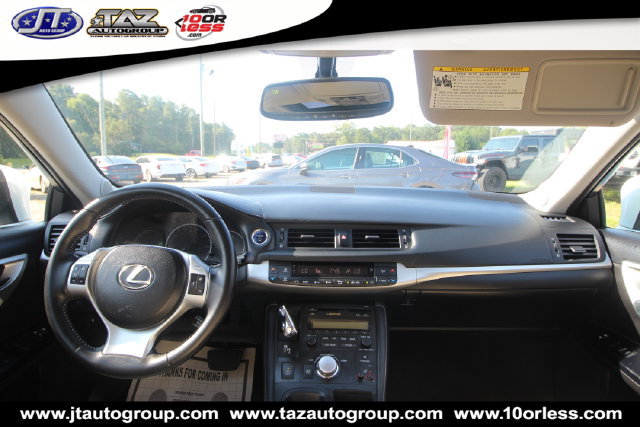Used 2013 Lexus CT 200h w/ Premium Pkg w/Backup Camera FWD image 15