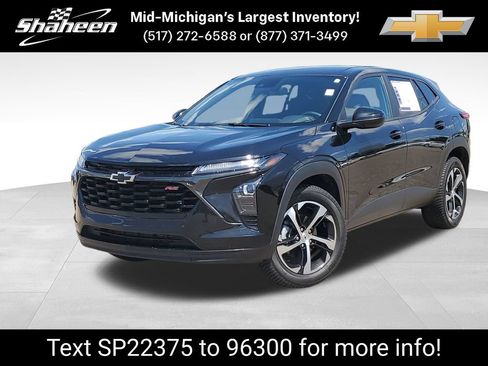 Certified 2024 Chevrolet Trax RS w/ Driver Confidence Package FWD image 1