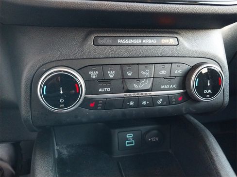 Used 2023 Ford Escape ST-Line image 17