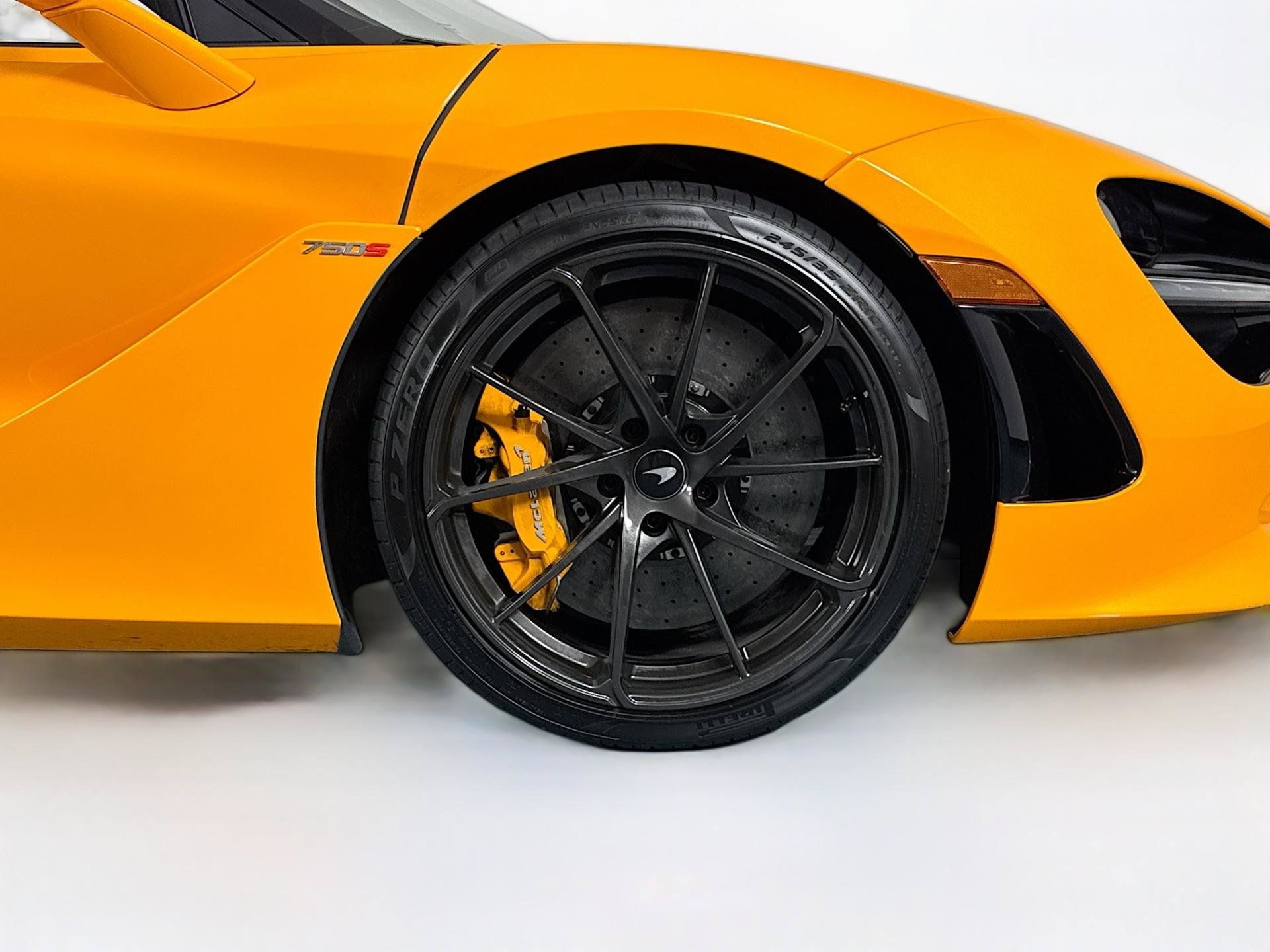 Used 2025 McLaren 750S RWD image 52