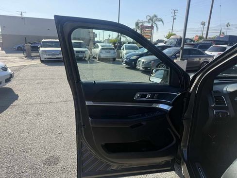 Used 2018 Ford Explorer Sport image 7