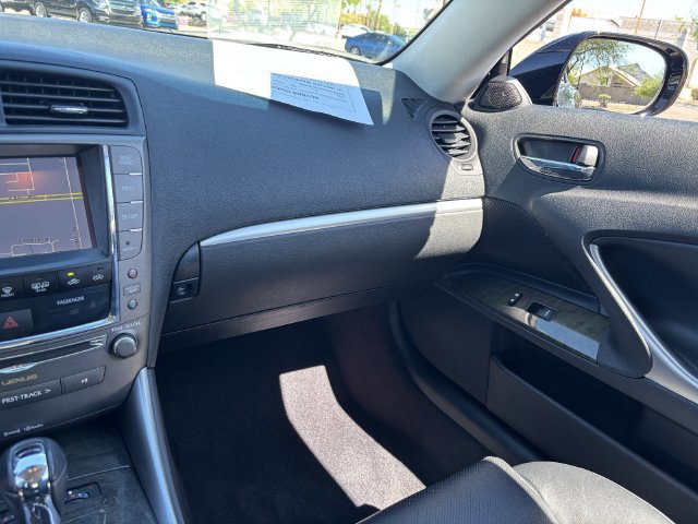 Used 2014 Lexus IS 250C w/ Navigation System Package RWD image 15