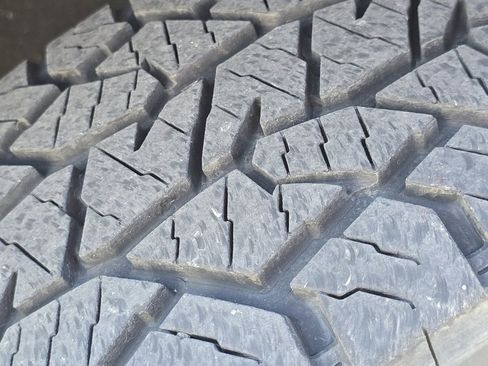 Used 2020 GMC Acadia AT4 w/ Driver Alert Package II image 11