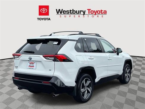 Certified 2024 Toyota RAV4 SE w/ Weather & Moonroof Package image 6