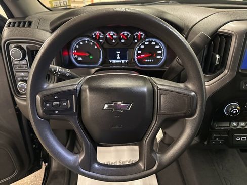 Used 2021 Chevrolet Silverado 1500 Custom Trail Boss image 12
